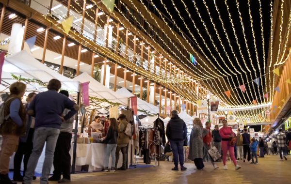 TORRE SEVILLA inaugura su mercado navideño y presenta una Navidad llena de magia y diversión para toda la familia